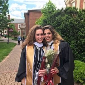 Meet your Posher, Simone